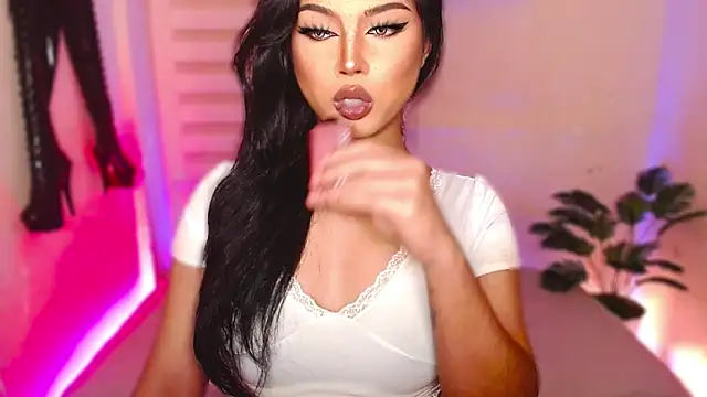 MissRumi Hunter online show from 03.04.26