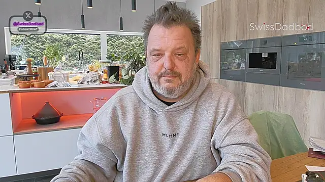 SwissDadbod online show from 12.19.25