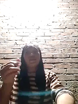 miss-su online show from 10.06.25