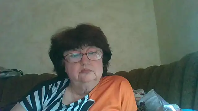 MilaSky5303 online show from 10.13.25