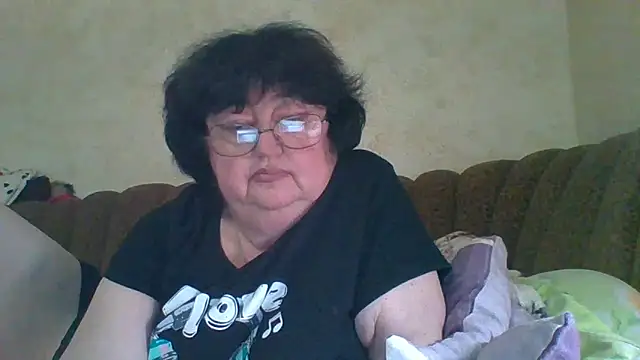 MilaSky5303 online show from 11.11.25