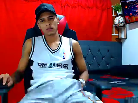 Snapshot of cristian_tayron1 chatting on 07.07.26 cristian tayron1 online show from 07.07.26