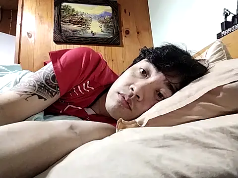 Snapshot of moaman190 chatting on 11.06.25 moaman190 online show from 11.06.25