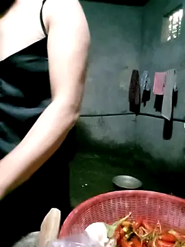 Maymay0033 online show from 10.27.25