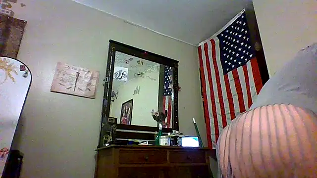 Bored Grandma online show from 10.02.25