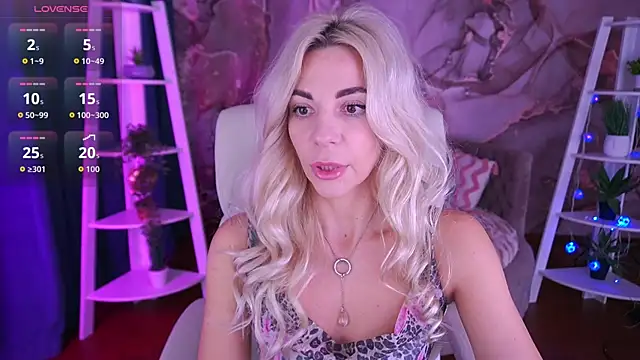 BellaRayyy online show from 01.10.26