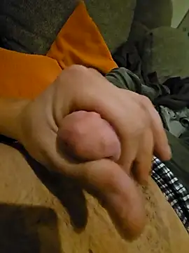 Snapshot of Ray2450x chatting on 11.08.25 Ray2450x online show from 11.08.25