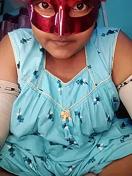 mimi87hoty online show from 12.20.25