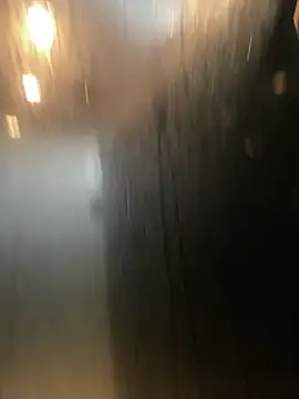 Snapshot of Novindapikgrossa chatting on 11.06.25 Novindapikgrossa online show from 11.06.25