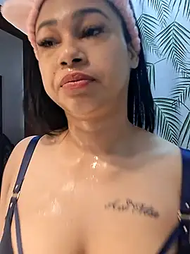 Tigresa23 online show from 03.26.26