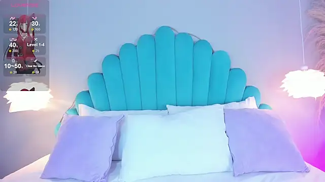 AlassiaHocthner online show from 11.07.25