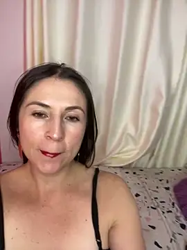 Snapshot of melissa_m_ chatting on 09.11.25 melissa m  online show from 09.11.25