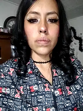 Queen Ashly online show from 10.31.25