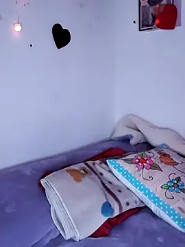 Queen Ashly online show from 03.28.26