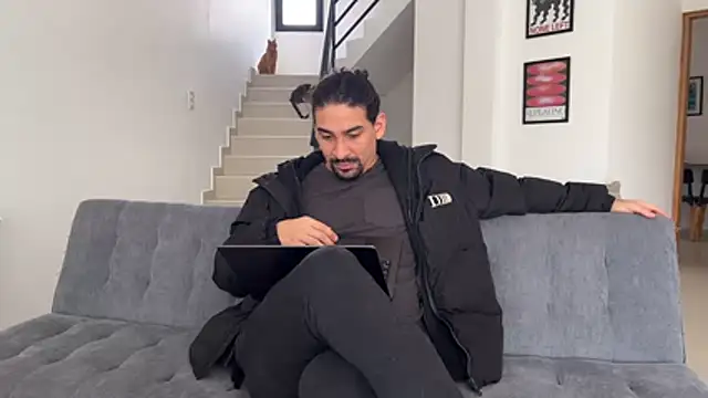 Snapshot of lenruy chatting on 06.21.26 lenruy online show from 06.21.26