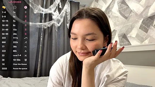 KiraVelvet online show from 11.01.25