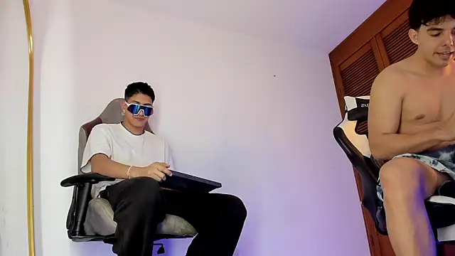 sotooliver3 online show from 12.02.25