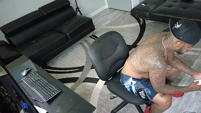 SLANGONDEMHOES online show from 09.15.25