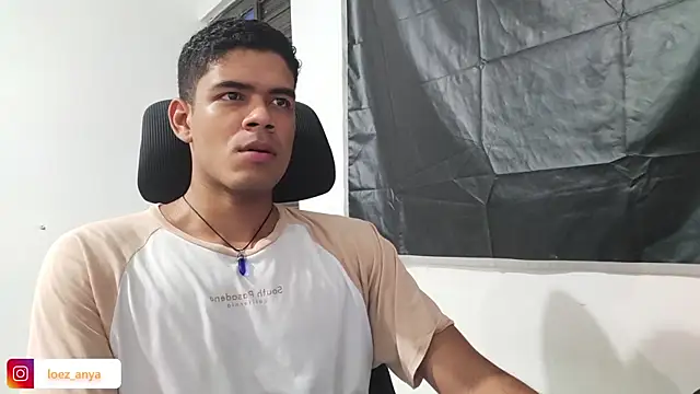 Snapshot of jonhsebastiann chatting on 01.08.26 jonhsebastiann online show from 01.08.26