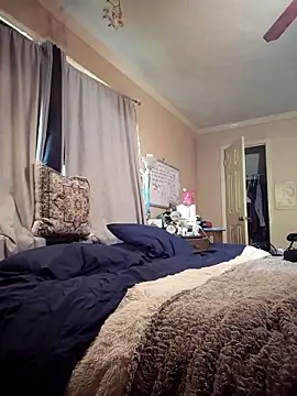 mresquared online show from 04.08.26