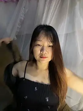 Hinne07 online show from 12.04.25