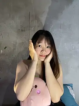 Hinne07 online show from 12.05.25