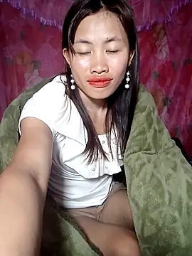 Snapshot of rubi_bae chatting on 04.26.26 rubi bae online show from 04.26.26