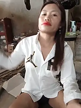 Snapshot of rubi_bae chatting on 05.15.26 rubi bae online show from 05.15.26