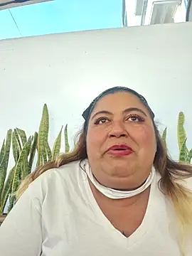 curvy diva  online show from 09.22.25