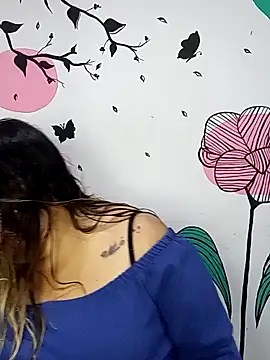 curvy diva  online show from 10.06.25