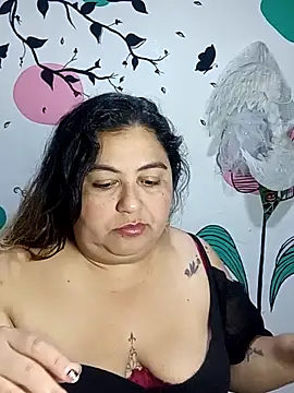 curvy diva  online show from 11.07.25