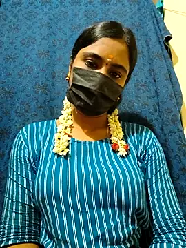 mini-queen online show from 11.17.25