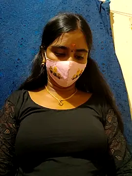 mini-queen online show from 01.31.26