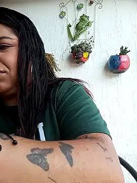 snow belle online show from 11.20.25