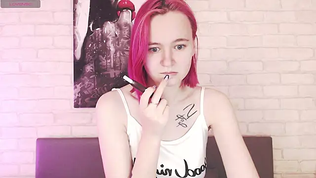 Snapshot of Ericha_Stone chatting on 09.11.25 Ericha Stone online show from 09.11.25