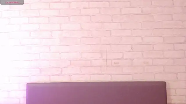 Snapshot of Ericha_Stone chatting on 10.12.25 Ericha Stone online show from 10.12.25
