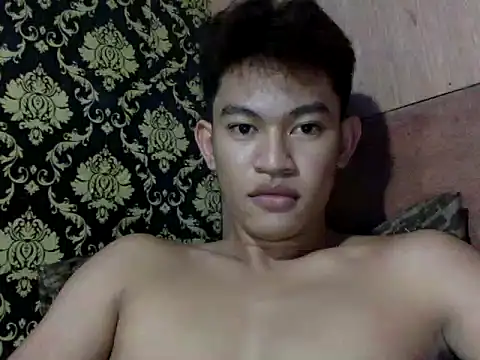 Snapshot of Make_your_ladyxx chatting on 10.18.25 Make your ladyxx online show from 10.18.25