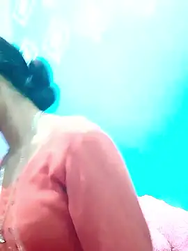 Snapshot of Pahadi_couple chatting on 10.08.25 Pahadi couple online show from 10.08.25