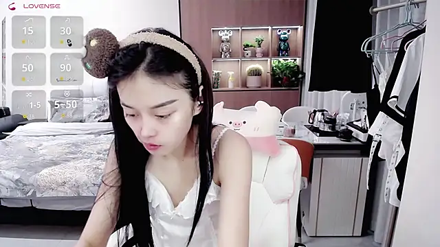 Xiao-zuzongl online show from 09.13.25