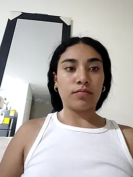 Snapshot of AmberGold- chatting on 03.01.26 AmberGold- online show from 03.01.26