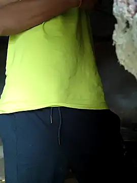 Snapshot of onlymasti00 chatting on 10.08.25 onlymasti00 online show from 10.08.25