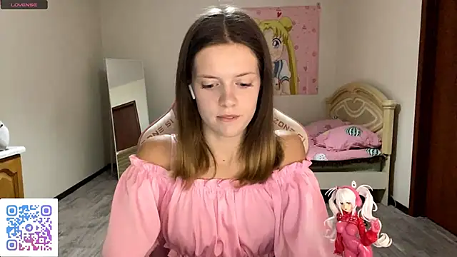 VibeQueenLucy online show from 09.29.25