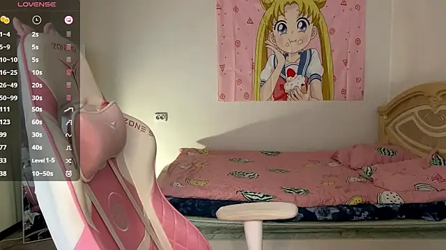 VibeQueenLucy online show from 11.19.25