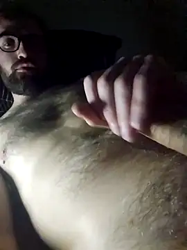 Snapshot of Loopertz chatting on 11.01.25 Loopertz online show from 11.01.25