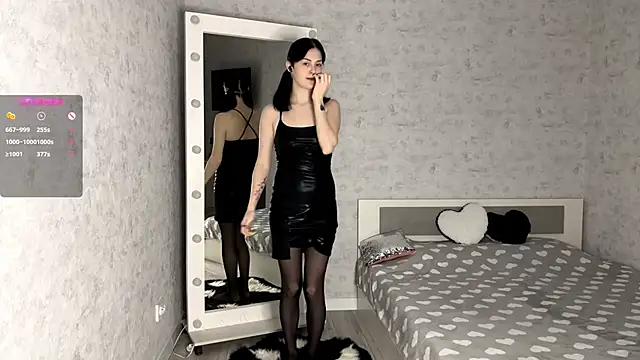 FakeLamb online show from 11.19.25