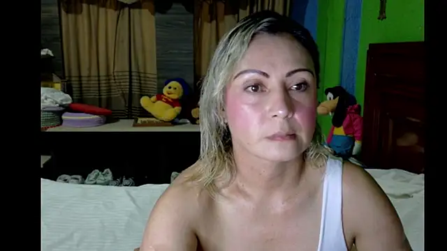  Charlize theron  online show from 04.07.26