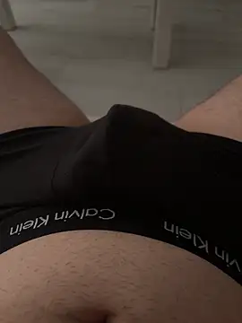 Snapshot of Pablito_691 chatting on 10.14.25 Pablito 691 online show from 10.14.25