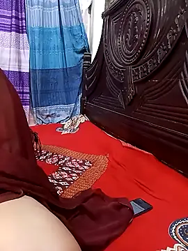 Snapshot of Tanisha-Chy chatting on 04.17.26 Tanisha-Chy online show from 04.17.26