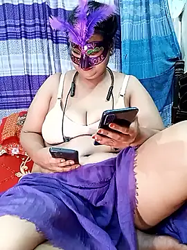Snapshot of Tanisha-Chy chatting on 04.30.26 Tanisha-Chy online show from 04.30.26