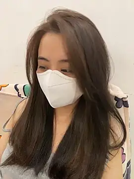 Mochi21 online show from 10.24.25